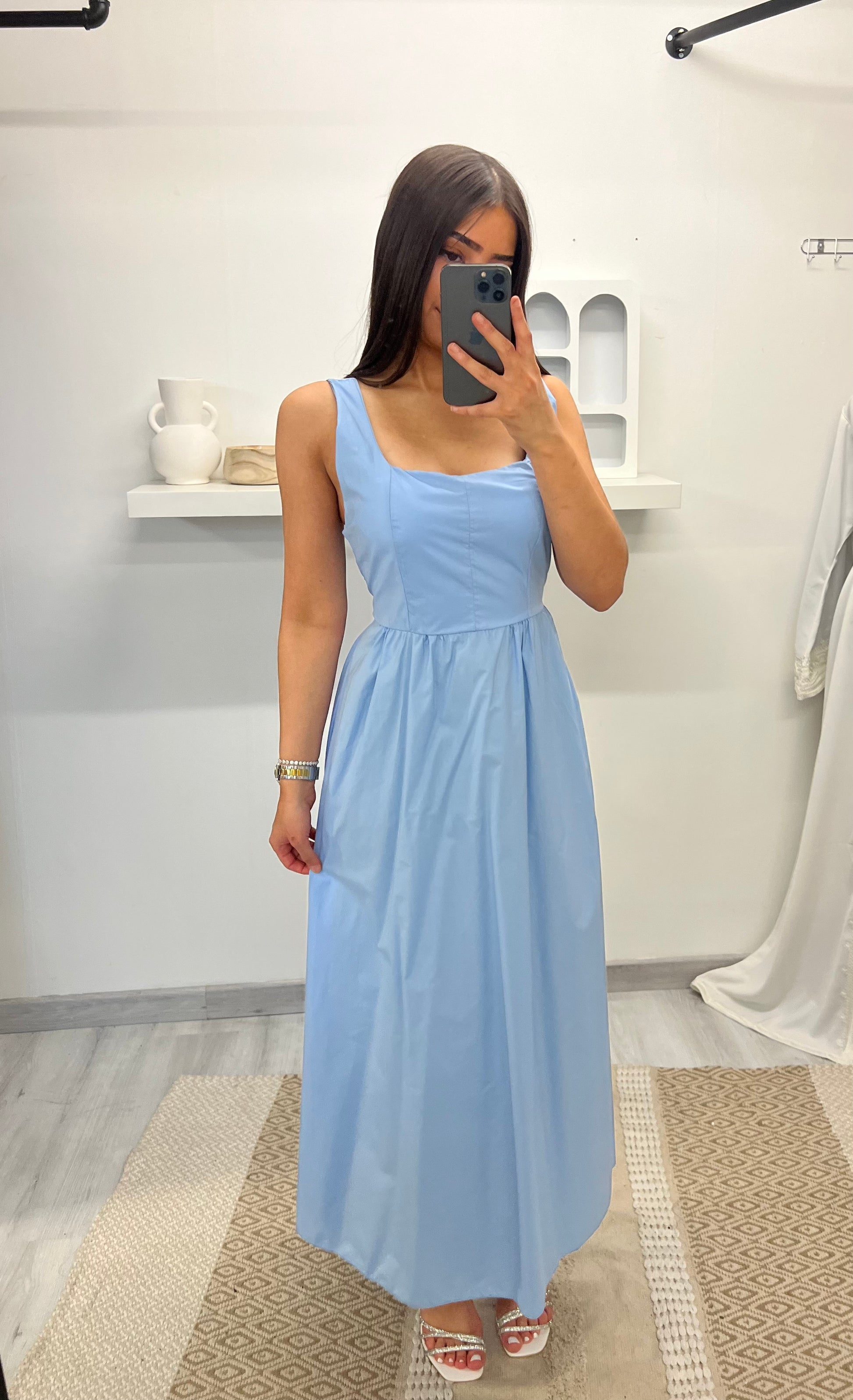 Robe Sarah
