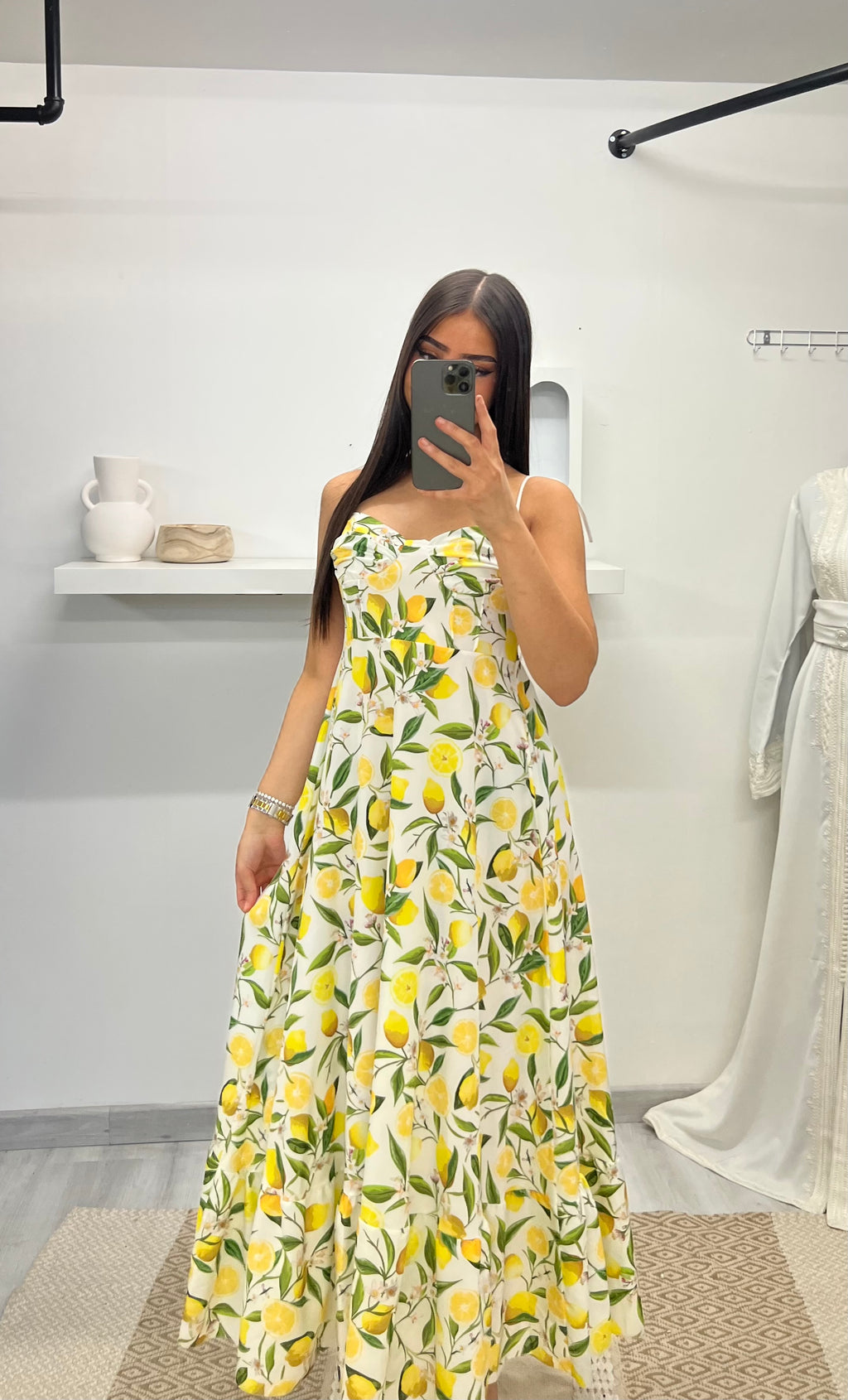 Robe Amel
