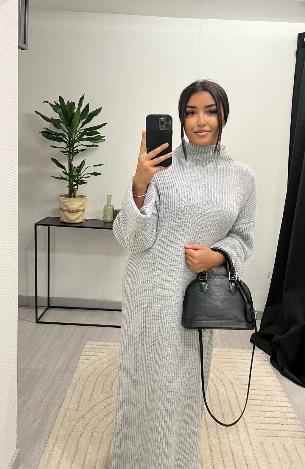 Robe en maille grise claire
