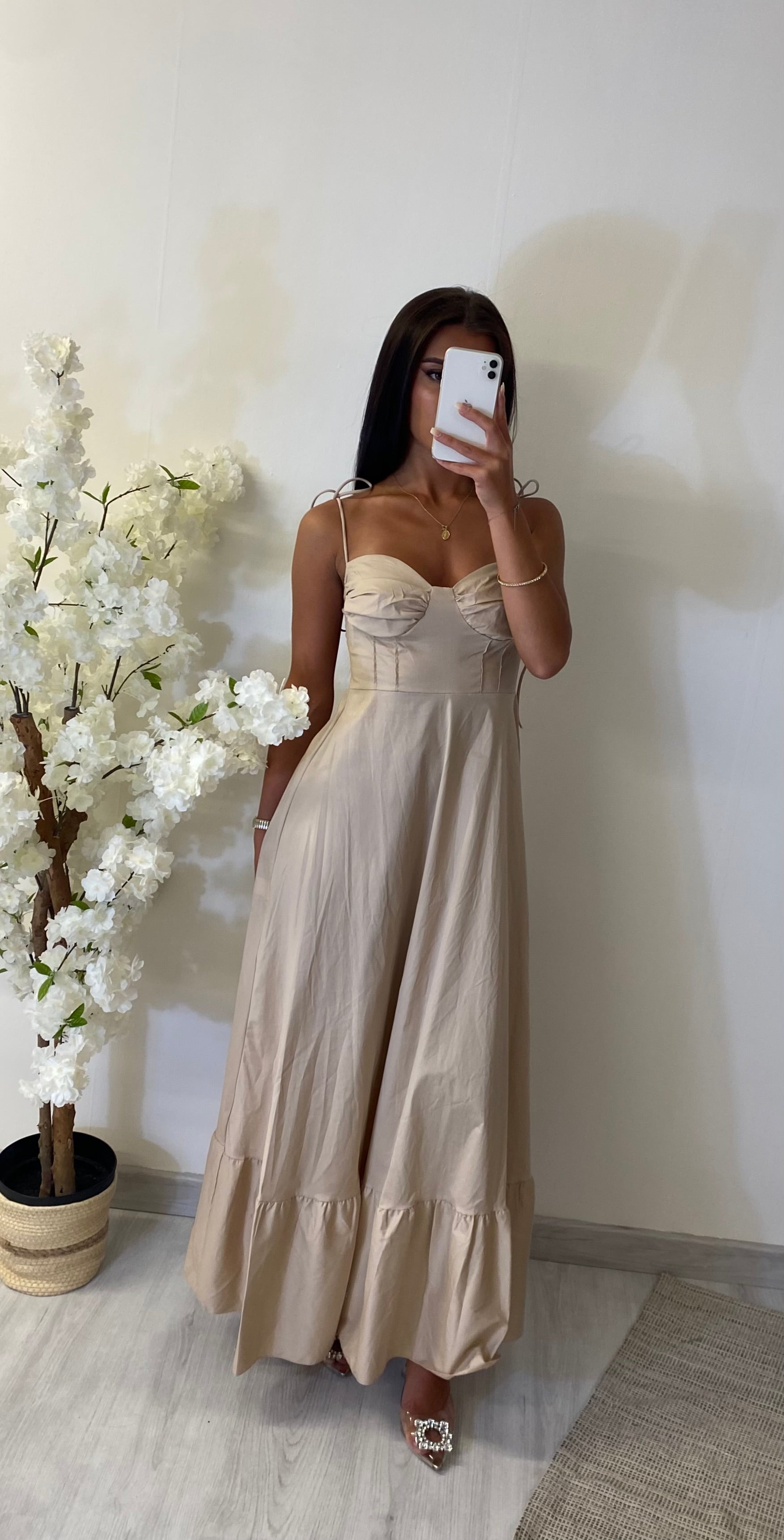 Robe Amel