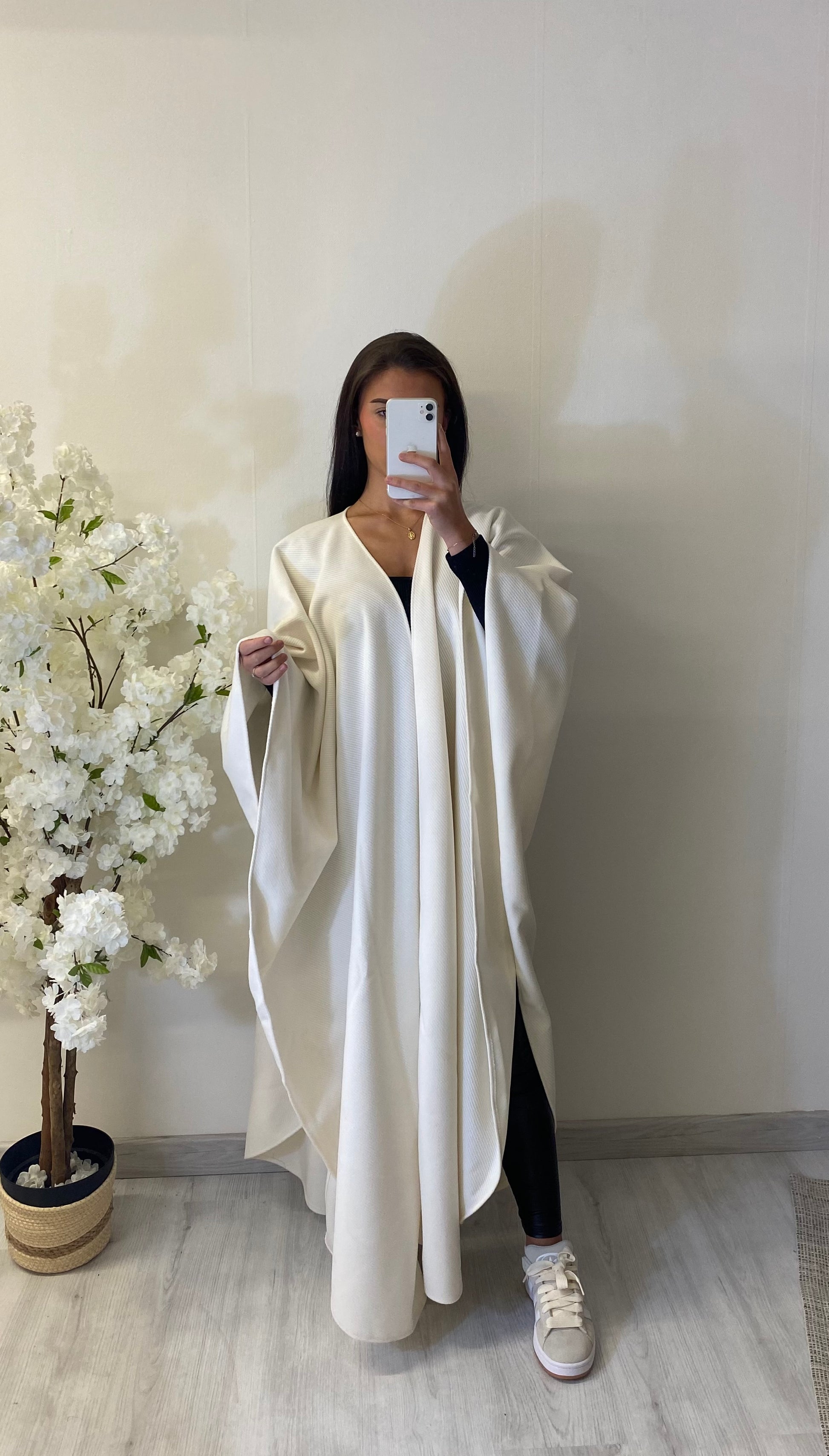 Pancho/cape blanc
