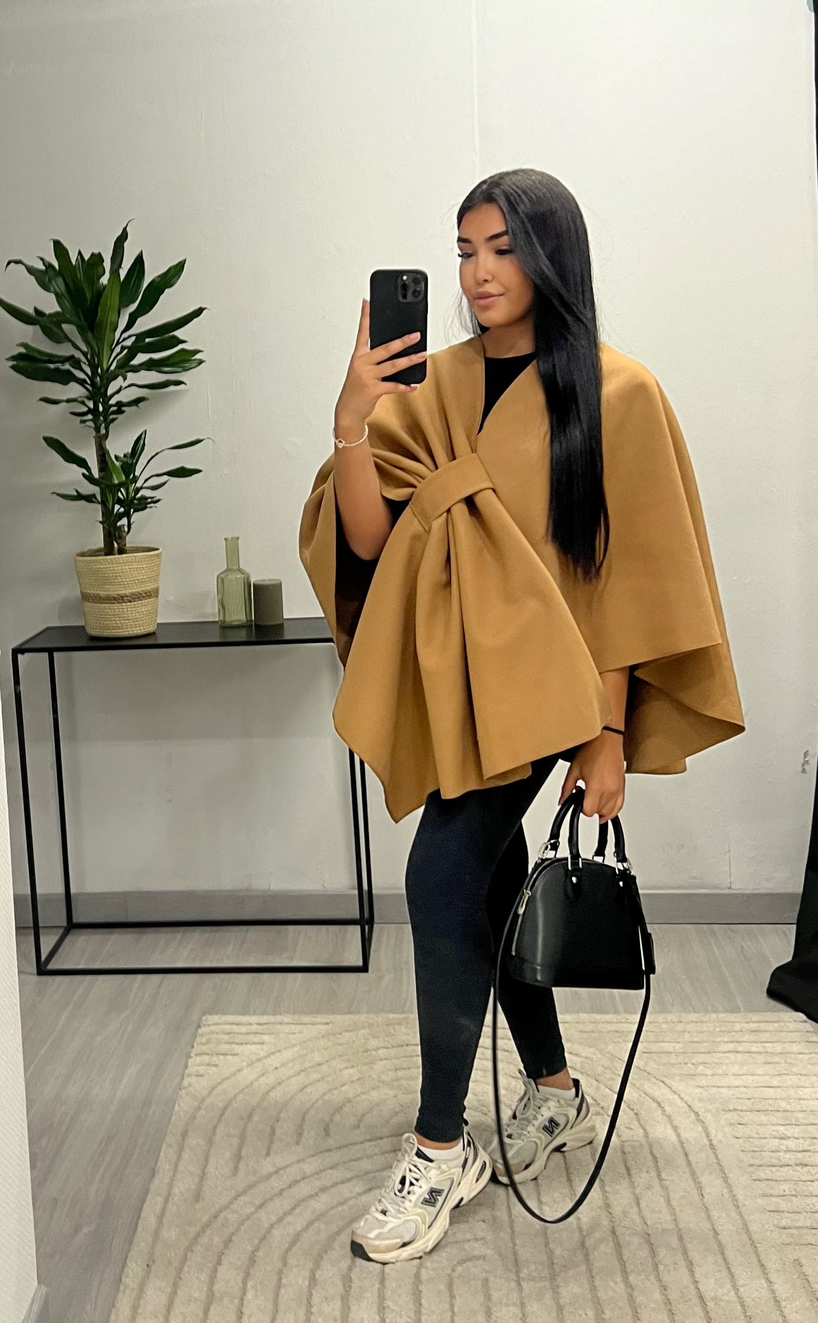 Pancho camel