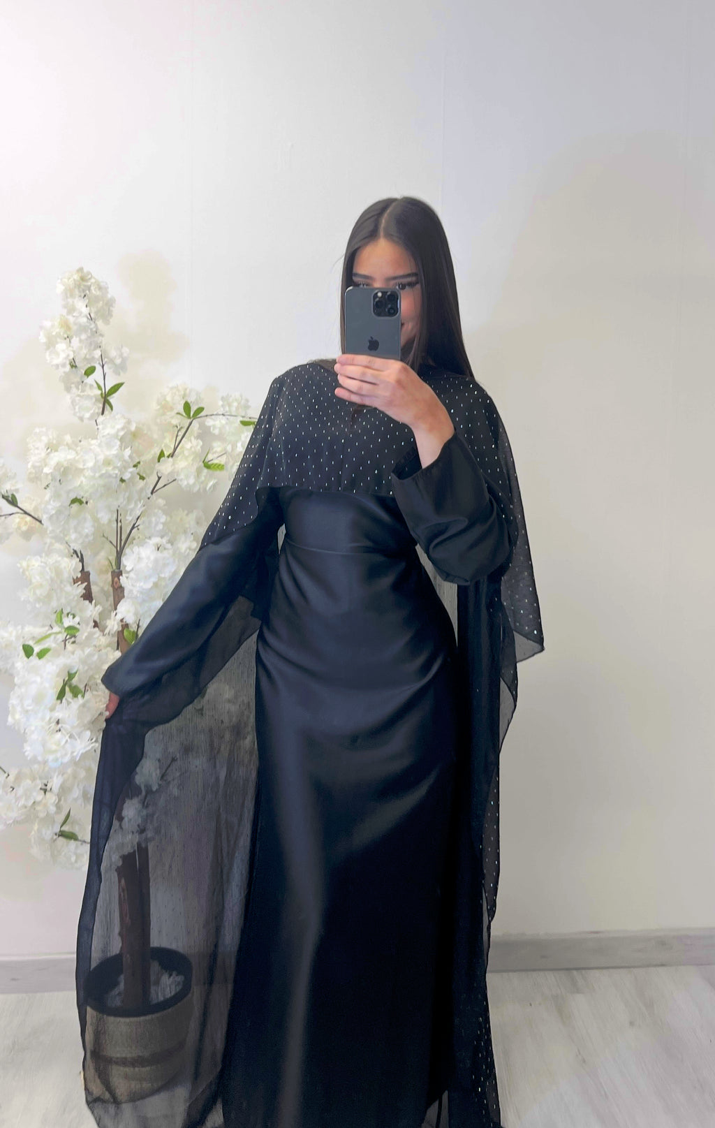 Robe cape noire