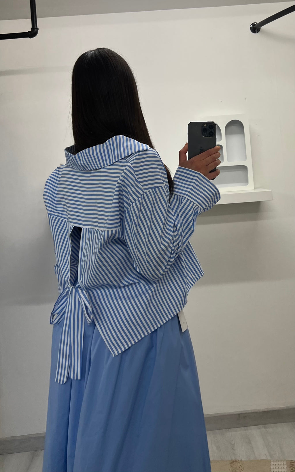 Chemise courte