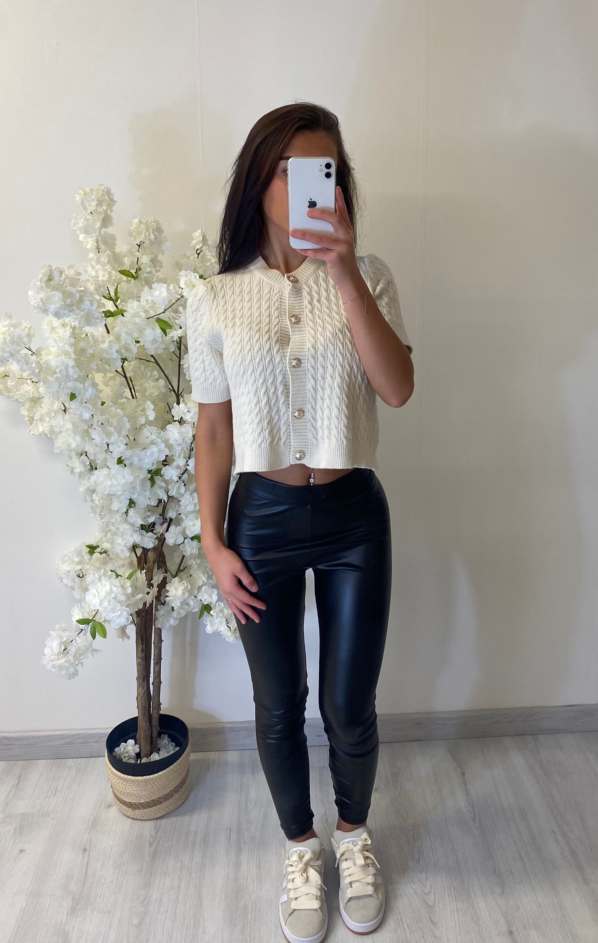 Pull à boutons