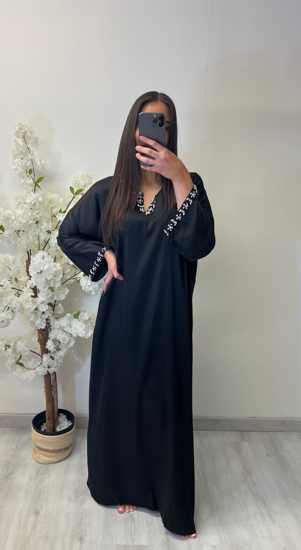 Robe Lyna